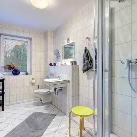 Madeleine Ku 08 아파트 *